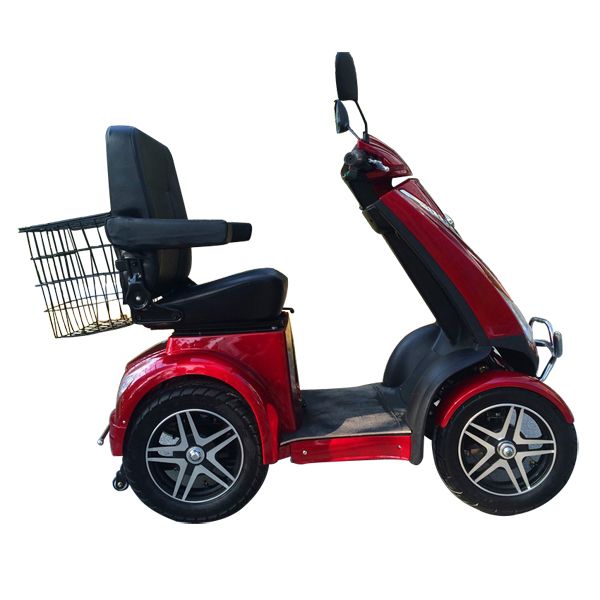 Four wheel scooter